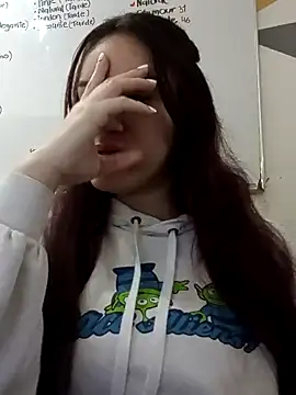 Snapshot of valeryy_rosse chatting on 16, 12, 2024 valeryy rosse online show from 16, 12, 2024