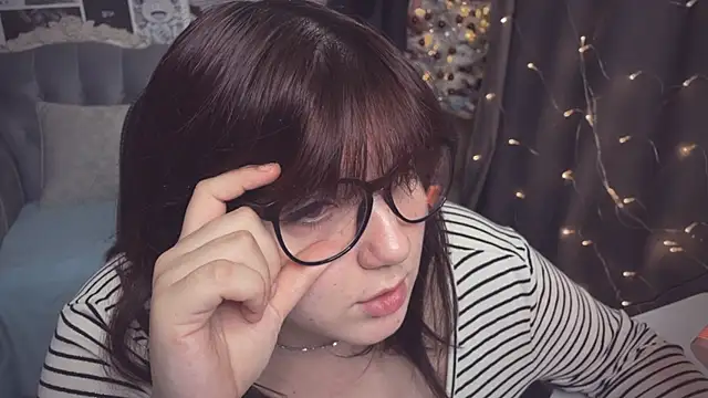 Snapshot of Diasporaaa chatting on 28, 12, 2024 Diasporaaa online show from 28, 12, 2024