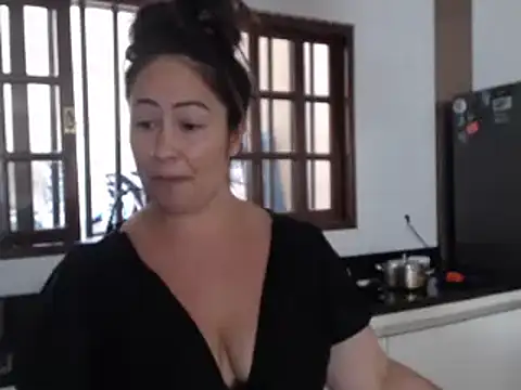 Snapshot of Sarahmonesexy chatting on 11, 2, 2025 Sarahmonesexy online show from 11, 2, 2025