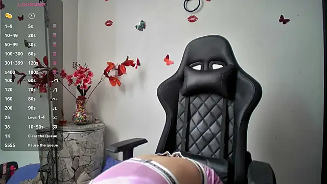 Snapshot of avatomas_02 chatting on 12, 1, 2025 avatomas 02 online show from 12, 1, 2025