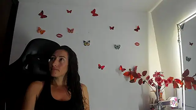 Snapshot of avatomas_02 chatting on 23, 2, 2025 avatomas 02 online show from 23, 2, 2025