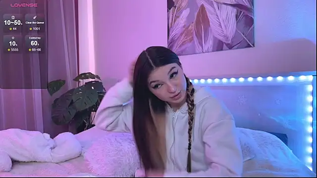 Veronica leal online show from 12, 4, 2026