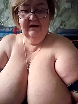 Awn290668 online show from 28, 10, 2025