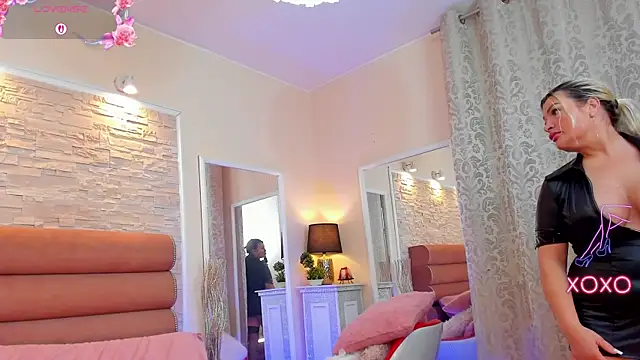 ArianaCroft online show from 31, 3, 2026