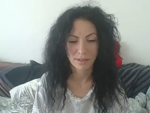 Snapshot of Emmatoo chatting on 14, 6, 2026 Emmatoo online show from 14, 6, 2026