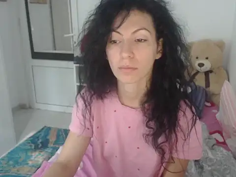 Snapshot of Emmatoo chatting on 20, 6, 2026 Emmatoo online show from 20, 6, 2026