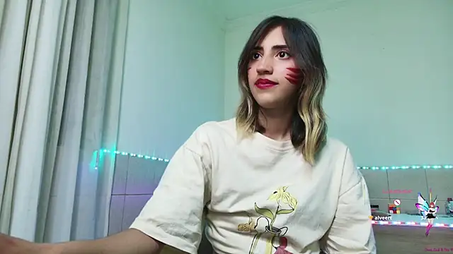 Snapshot of linnie_ chatting on 19, 9, 2025 linnie  online show from 19, 9, 2025