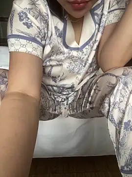 -SingleMom- online show from 9, 11, 2025