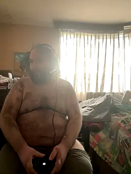 Snapshot of hairyhulk chatting on 25, 10, 2025 hairyhulk online show from 25, 10, 2025