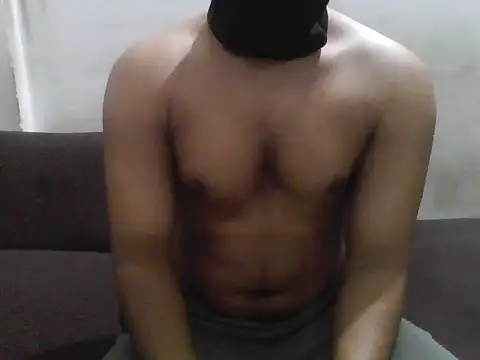 Snapshot of hottboy_39 chatting on 6, 1, 2026 hottboy 39 online show from 6, 1, 2026