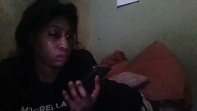 Moorella1 online show from 8, 9, 2025