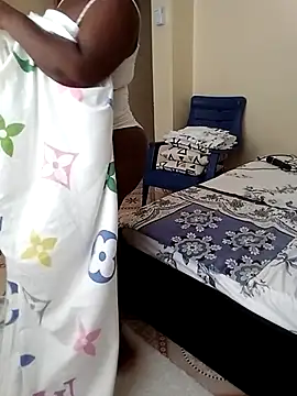 Snapshot of laviedavi chatting on 2, 5, 2026 laviedavi online show from 2, 5, 2026