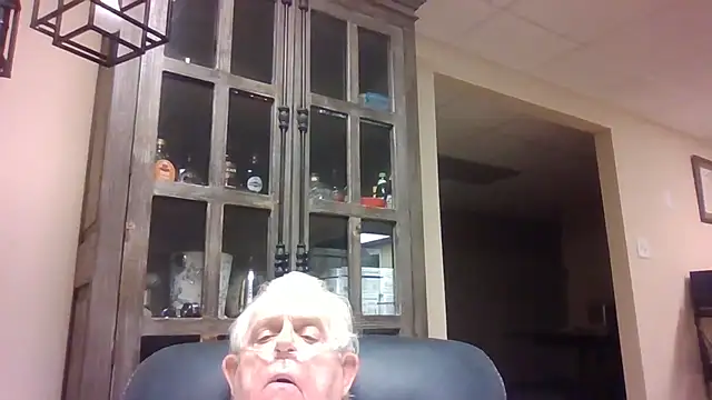 Snapshot of bootlegmanz chatting on 29, 4, 2026 bootlegmanz online show from 29, 4, 2026
