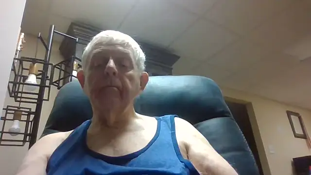 Snapshot of bootlegmanz chatting on 1, 6, 2026 bootlegmanz online show from 1, 6, 2026