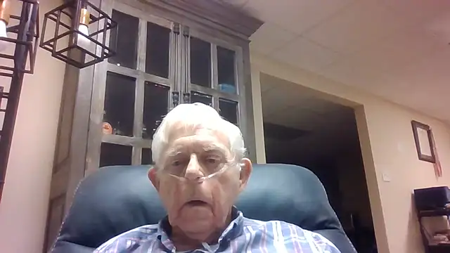 Snapshot of bootlegmanz chatting on 26, 6, 2026 bootlegmanz online show from 26, 6, 2026