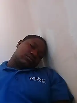 Algenis1232 online show from 8, 11, 2025