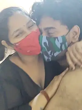 IND COUPLE1 online show from 8, 12, 2024