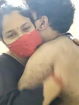 IND COUPLE1 online show from 8, 12, 2024