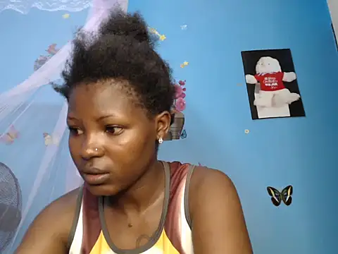 Snapshot of TrishaKalid chatting on 28, 2, 2026 TrishaKalid online show from 28, 2, 2026