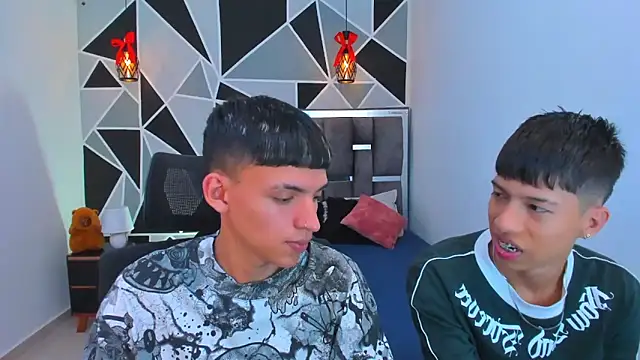 Juan Nd Steven online show from 4, 3, 2026