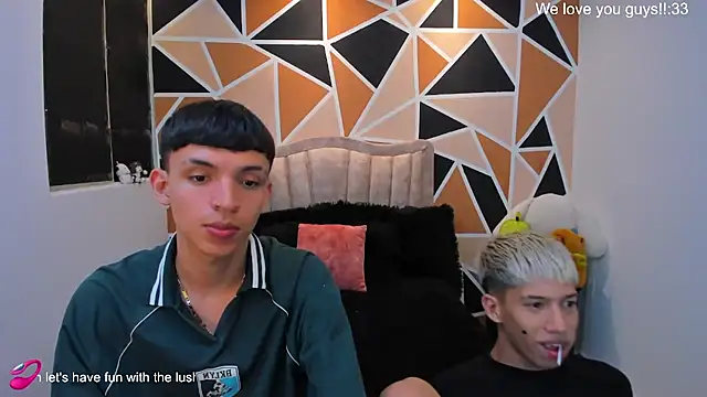 Snapshot of Juan_Nd_Steven chatting on 17, 7, 2026 Juan Nd Steven online show from 17, 7, 2026