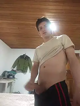 Snapshot of Franklpz58 chatting on 14, 7, 2026 Franklpz58 online show from 14, 7, 2026