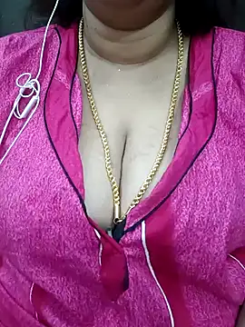 Snapshot of ashikaa_r chatting on 26, 1, 2025 ashikaa r online show from 26, 1, 2025