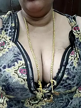 Snapshot of ashikaa_r chatting on 20, 3, 2025 ashikaa r online show from 20, 3, 2025