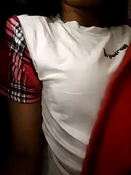 Snapshot of Hot_Goldengirl chatting on 9, 3, 2025 Hot Goldengirl online show from 9, 3, 2025