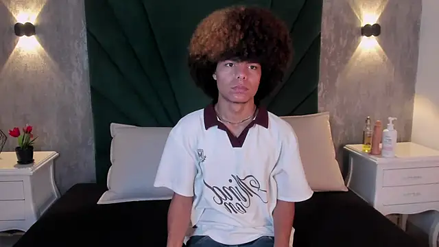 Alexiis Etereo online show from 28, 2, 2026