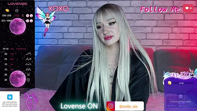 Snapshot of Eva_Evile chatting on 26, 12, 2024 Eva Evile online show from 26, 12, 2024