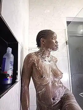 Snapshot of Petite_254 chatting on 13, 6, 2026 Petite 254 online show from 13, 6, 2026
