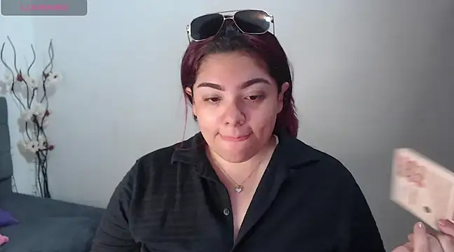 KathyGonzalez online show from 12, 2, 2025