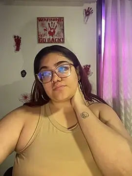 KathyGonzalez online show from 30, 10, 2025