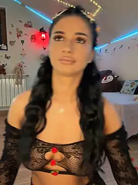 Snapshot of SelenaBee chatting on 5, 6, 2026 SelenaBee online show from 5, 6, 2026