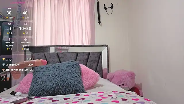 Hotsamantamature online show from 24, 2, 2026