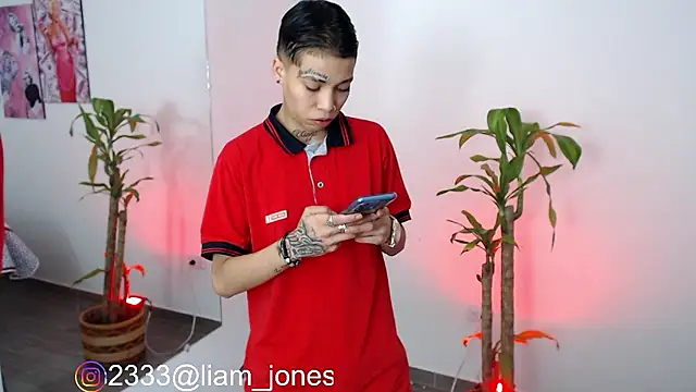 Jonesliam23 online show from 6, 12, 2024