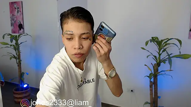 Jonesliam23 online show from 11, 1, 2025