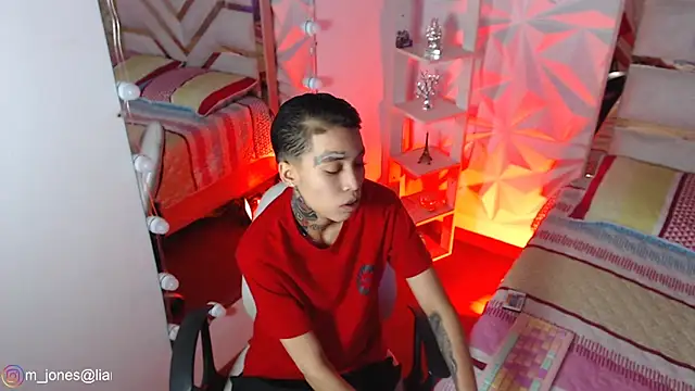 Jonesliam23 online show from 9, 4, 2026