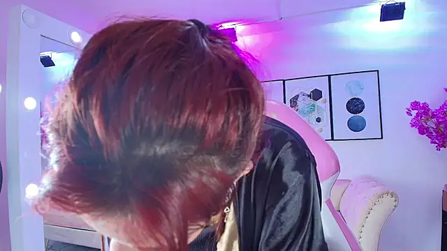 Tamara slimx online show from 15, 3, 2026