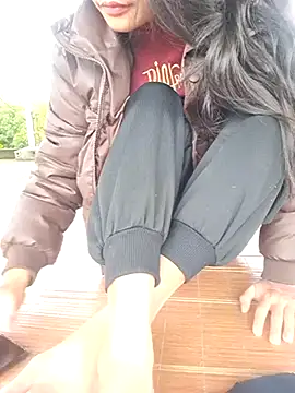 Linda 2k online show from 24, 2, 2025