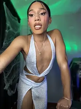 Snapshot of Emaa- chatting on 24, 10, 2025 Emaa- online show from 24, 10, 2025