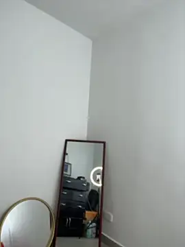 LauraCadwell online show from 11, 4, 2026