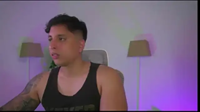 Snapshot of appolo_allen chatting on 20, 12, 2025 appolo allen online show from 20, 12, 2025