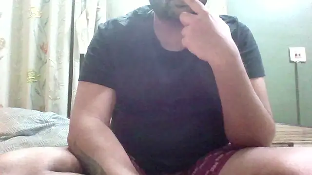 whoreboi98 online show from 3, 1, 2025