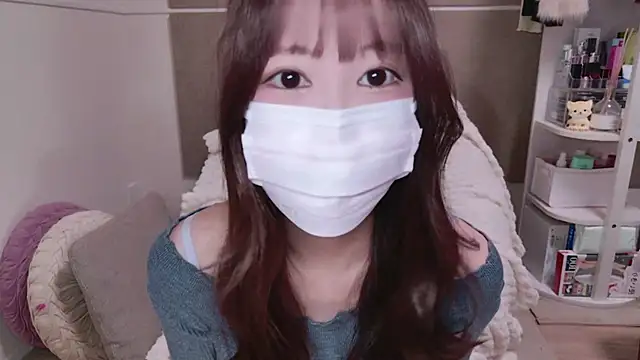 Snapshot of TsukasaSakai chatting on 18, 1, 2025 TsukasaSakai online show from 18, 1, 2025