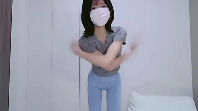 Snapshot of TsukasaSakai chatting on 7, 2, 2026 TsukasaSakai online show from 7, 2, 2026