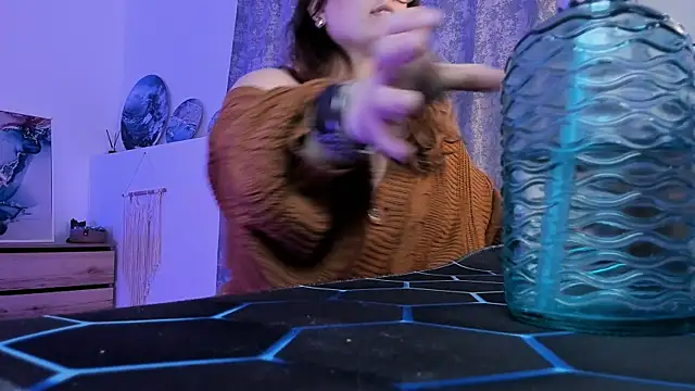 KeytSilvas online show from 5, 2, 2025