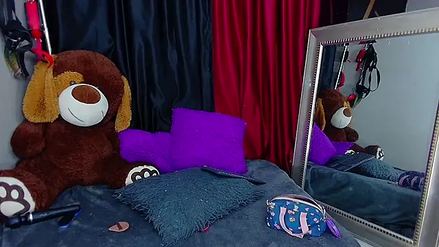 AvaLusty online show from 9, 3, 2025