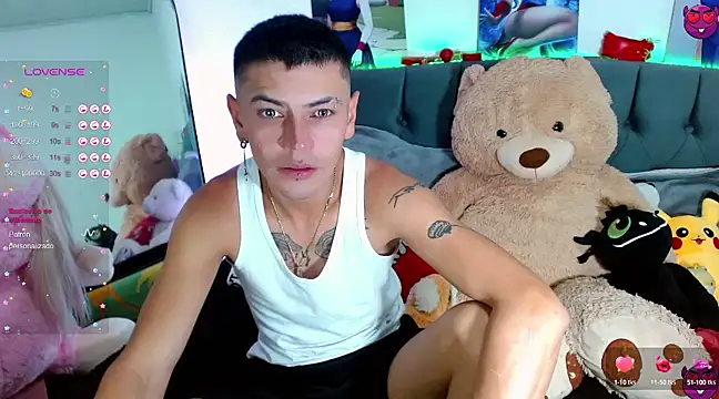 Snapshot of _snopyy_ chatting on 1, 3, 2025 snopyy online show from 1, 3, 2025